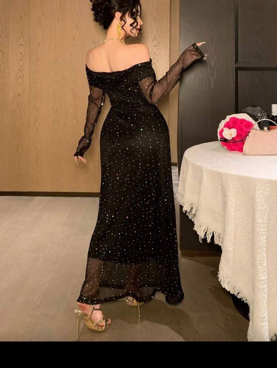 🧿﷽ وعلى الله توكلنا 🧿 

# شعارنا التميز  L M 💫

🔴 جمال فستان فخامه بالبس 🔴

🧶🧶نوع  الخامه تور امطن

السعر 22 ألف 

المقاسات 🌹فري سايز 🌹 يلبس من وزن 45 الى 70

#يمكنك_عدم_استلام_الطلب_عند_وجود_خطأ_في_الطلب_او_غير_مطابق_للصور_او_خامة_رديئة
ـــــــــــــــــــــــــــــــــــــــــ
خدمة التوصيل : 
بغداد 5 الف  💸💸
محافظات 5 الف 💸💸


**إذا كنت صاحب هذا الإعلان وتريد حذفه لأي سبب، رجاءا أرسل رسالة إلى الدعم الفني**