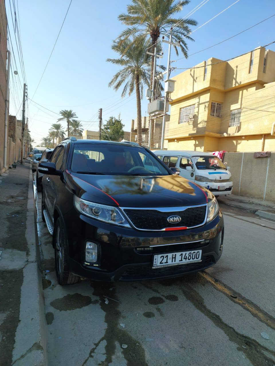 سورنتو 2013 خليجي سبعه راكب 
السياره بأسمي 
اشاير مري 
مري شفط 
3 قطع تبريد 
مكينه دوش 
تخم تاير 
تبريد ثلج مكفوله من صبغ وكع عليه تانكي بلاستك وعفته مسويته لسعر 135 وبيه مجال مكان سياره لشعب رقم الهاتف ***********
