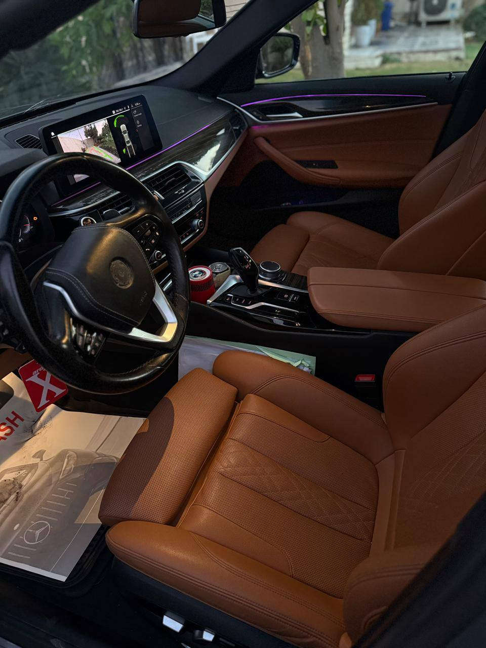 بي ام دبليو 530i موديل 2022
بيع او مراوس 
سياره جديده بدون اي نقص  

ماشيه 125 الف 
اللون سمنتي 
داخل قرميدي 
سلايد 
نظام ترحيب 
انارة محيطيه
تدفئة مقاعد
‎اربع ابواب بصمه 
‎ماوس للتحكم
‎كشنات اماميه كهرباء هيتر
‎كاميره خلفيه
خزن مقاعد 
ستيرن كهرباء
شفتات بالستيرن 
وبعد كومه مواصفات متخلص 
جديده السياره بدون ولا نقص على اخر حبه 

وارد امريكي حادث فقط ربع البنيد حادث جداً بسيط  لا لغد لا شاصي حتى راديتر ومروحه بلادي 

تعتبر اخت الكلين وصور الحادث موجوده ايرباك دركه فقط 
مكاني بغداد 
رقم صاحب سيارة ***********
