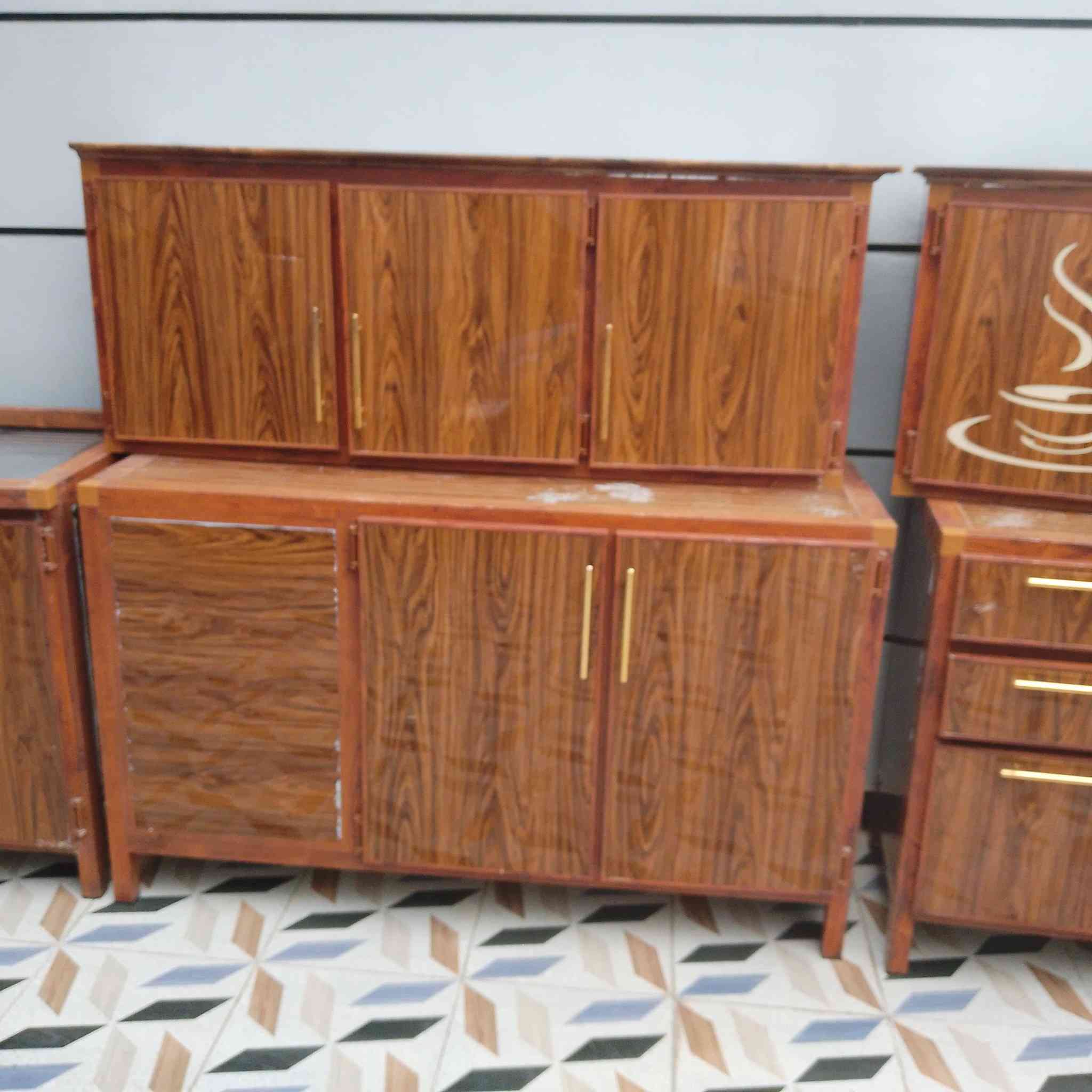 كاونتر خمس قطع احطاطه للبيع عنوان بعقوبه التحرير رقم ***********
