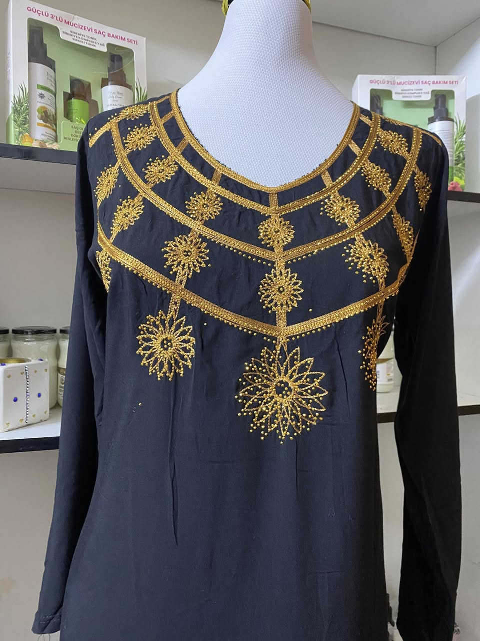 عرض خاص كشمير قياسات كامله 
سعر القطعه 10


**إذا كنت صاحب هذا الإعلان وتريد حذفه لأي سبب، رجاءا أرسل رسالة إلى الدعم الفني**