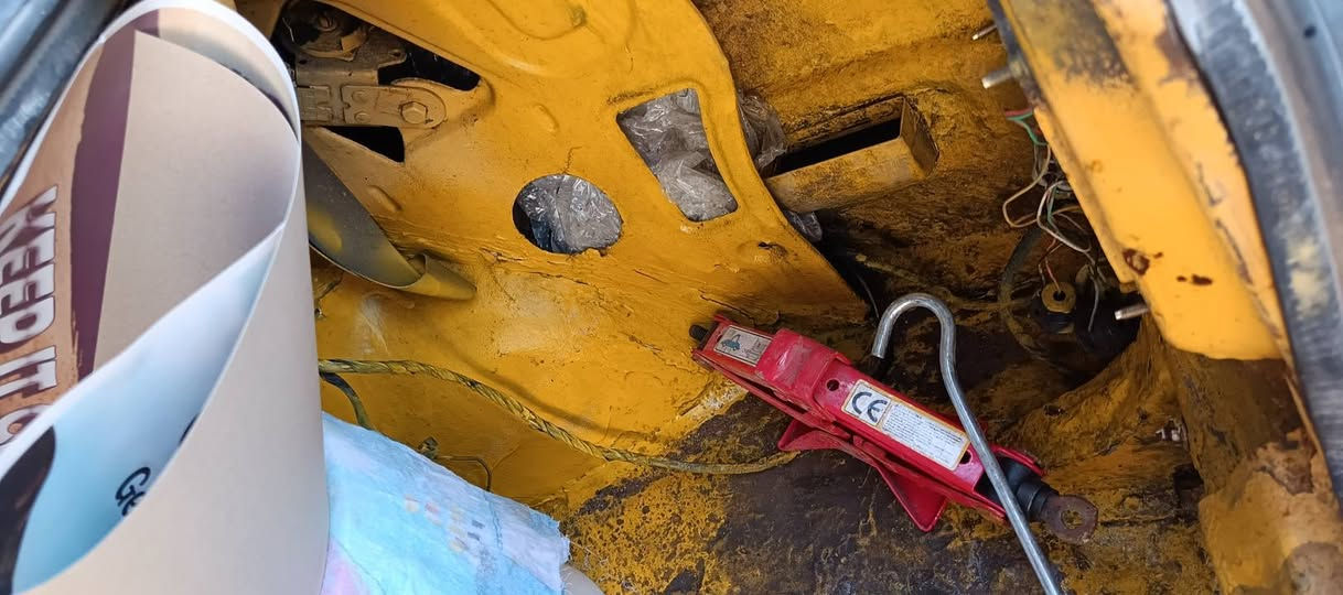 السلام عليكم سايبه 2015 حداديه جديده شوالصي نص عمر جيه مكينه حلوات سياره خير من الله اللي يحب يتصل بي***********
