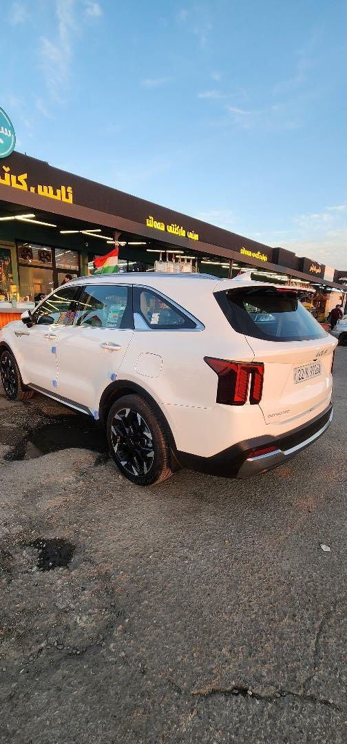 السلام عليكم 
سورنتو 
2025
فول 1/1
5 كامرات
بنزامه
داته شو
مكفوله كفاله عامه 
ماشيه 8 الف كيلو بحاله زيرو مكفوله من جكت ابره
مغلفه بي بي اف ضمان 5 سنوات

رقم اربيل تحويل
السعر 360 ورقه وبيها مجال بسيط
مكاني واسط الصويره


**إذا كنت صاحب هذا الإعلان وتريد حذفه لأي سبب، رجاءا أرسل رسالة إلى الدعم الفني**