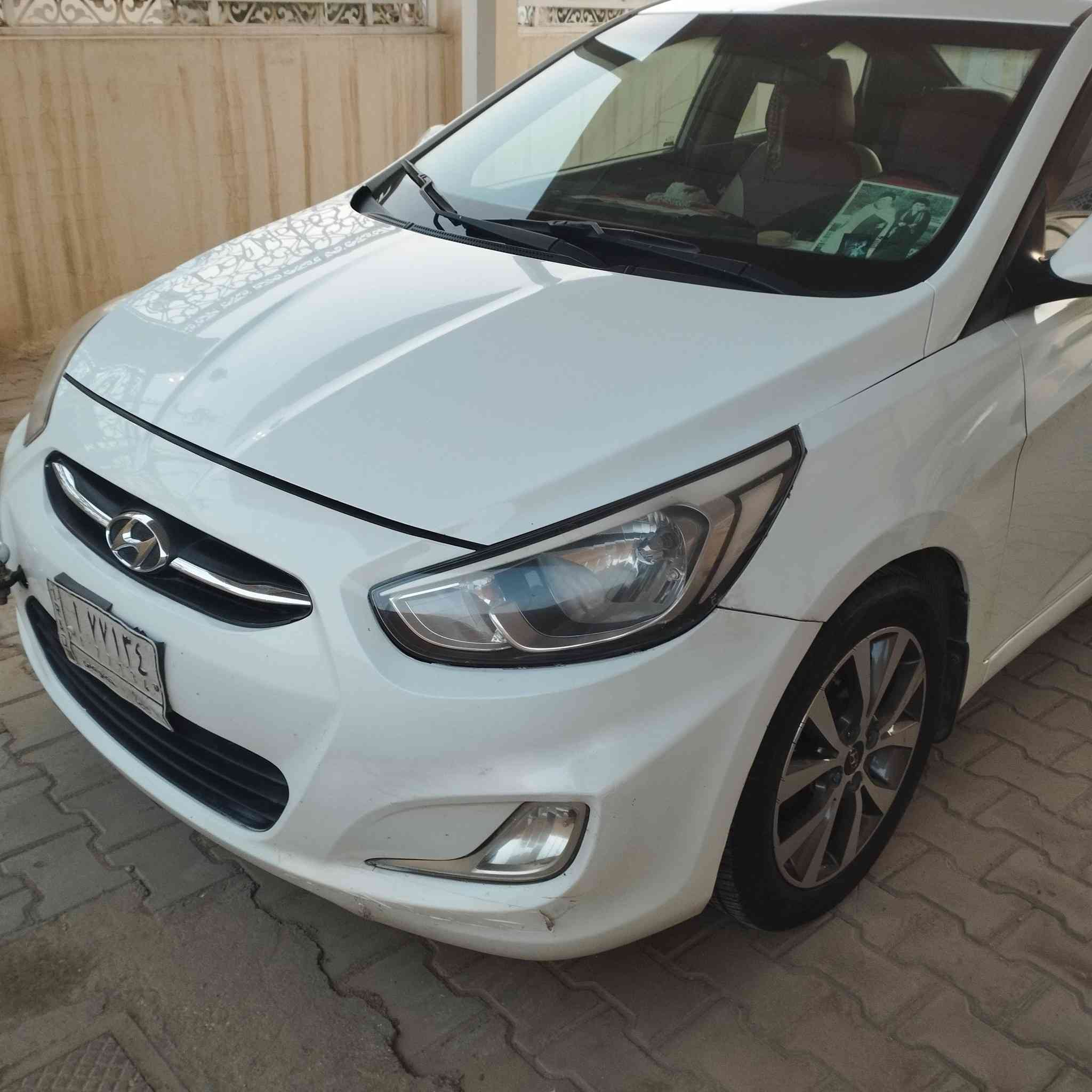 سياره اكسنت مديل 2016خليجي رقم بابل مشروع وطني خمسه ويل كب
محرك 1600تبريد اتصال ***********
