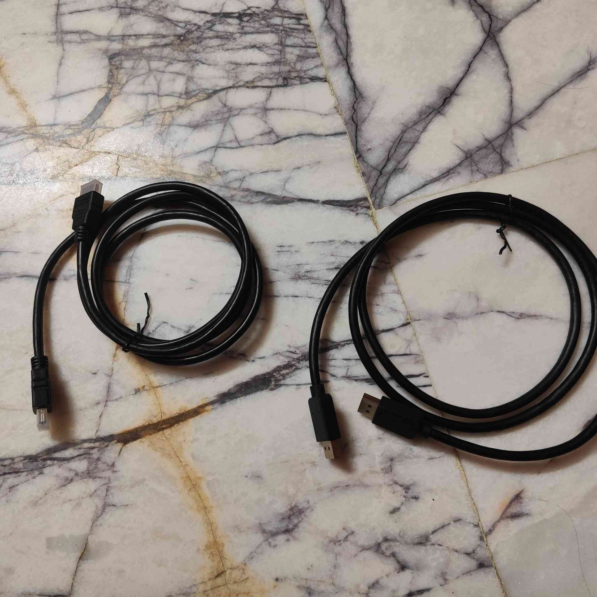 📺 للبيع شاشة سامسونج CG5
💰 السعر: 165,000 دينار عراقي

المواصفات:
ماركة: Samsung
موديل: CG5
شاشة منحنية (Curved)
دقة عرض Full HD 1080p (1920×1080)
معدل تحديث 144Hz
لوحة VA مناسبة للألعاب
استجابة سريعة
تدعم AMD FreeSync
ألوان قوية وأداء ممتاز للألعاب

📦 الملحقات:

واير HDMI
واير DisplayPort

📍 المكان: بغداد – دورة الأثوريين
📞 رقم الهاتف / واتساب:

***********
📲 التواصل واتساب فقط
