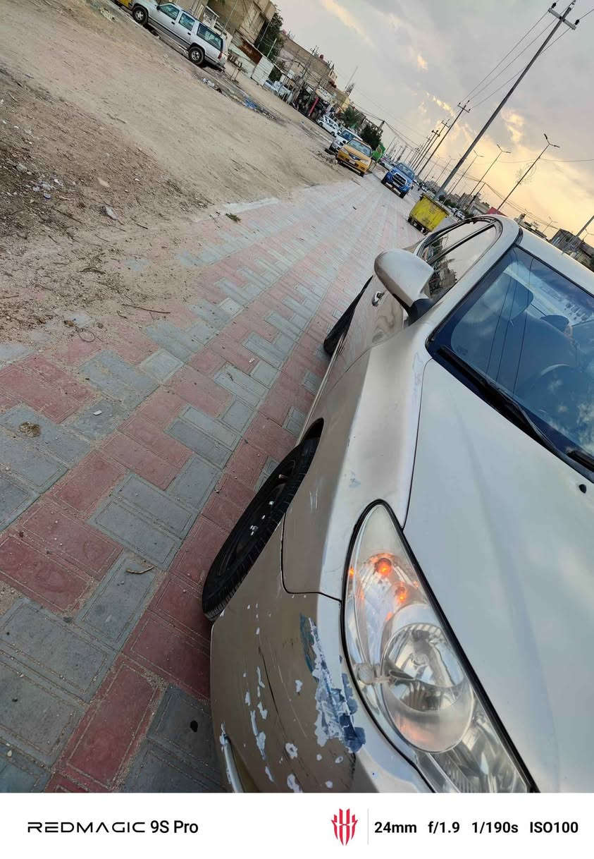 السلام عليكم النترا 2010خليجي نضافة %85 بيهة طخات بسيطة و السونار مرفق كربلاء حي العامل السعر 93وبيهة مجال *********** كربلاء, العراق
