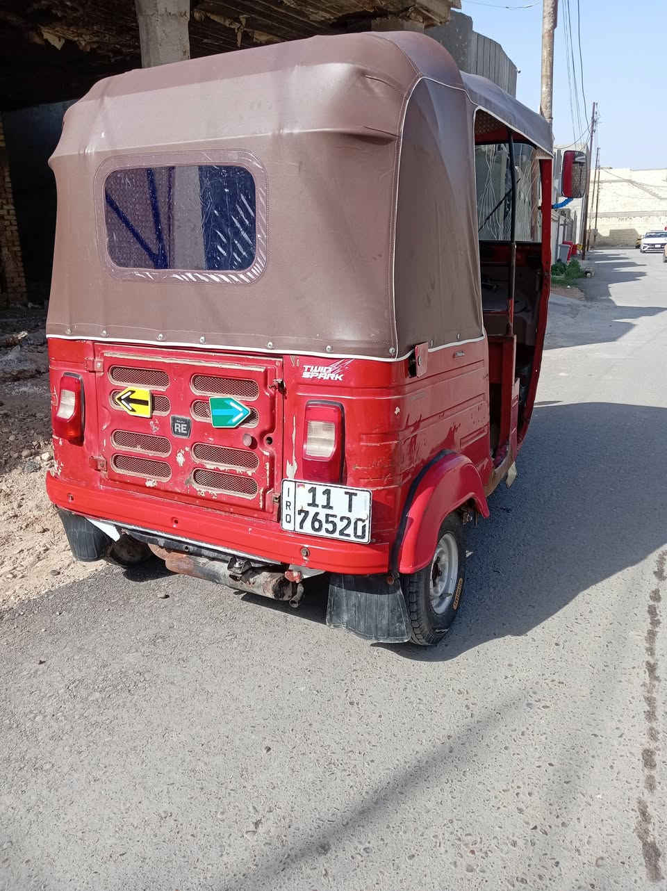 لبيع تكتك موديل 17 تكتك رقم وجاهز مكينه مجفته جديد سعر3800وبيه مجال مكلف بل نشر  *********** مكانه بغداد المدائن
