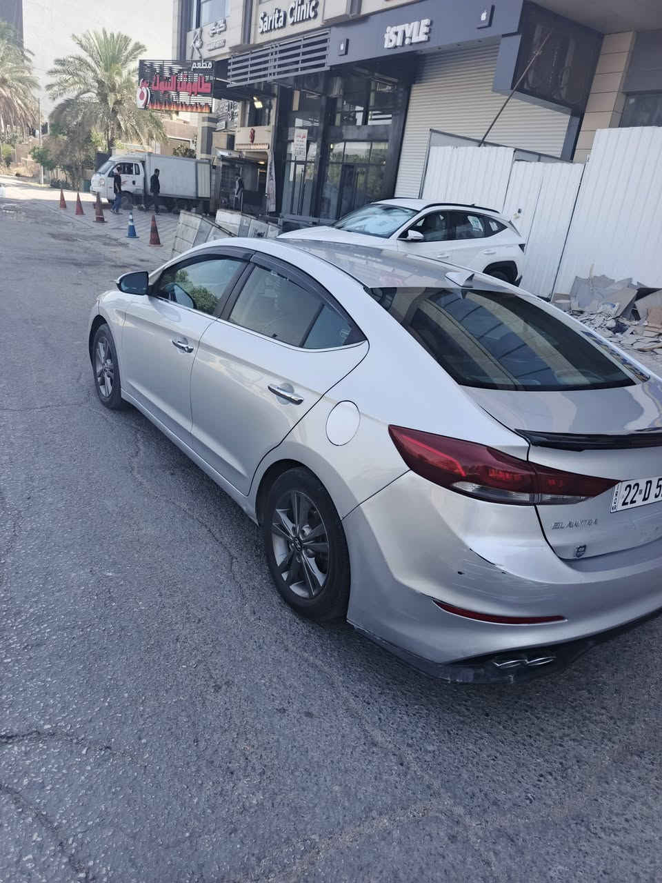 النتره لمتد موديل17
مكينه 2000
كير at
بصمه 
اشاره ترحيب
مانع انزلاق 
لايت زنون
مكينه وكيل بشرط
3انضمه قياده
سعر١١٥
وارد امريكي
***********
