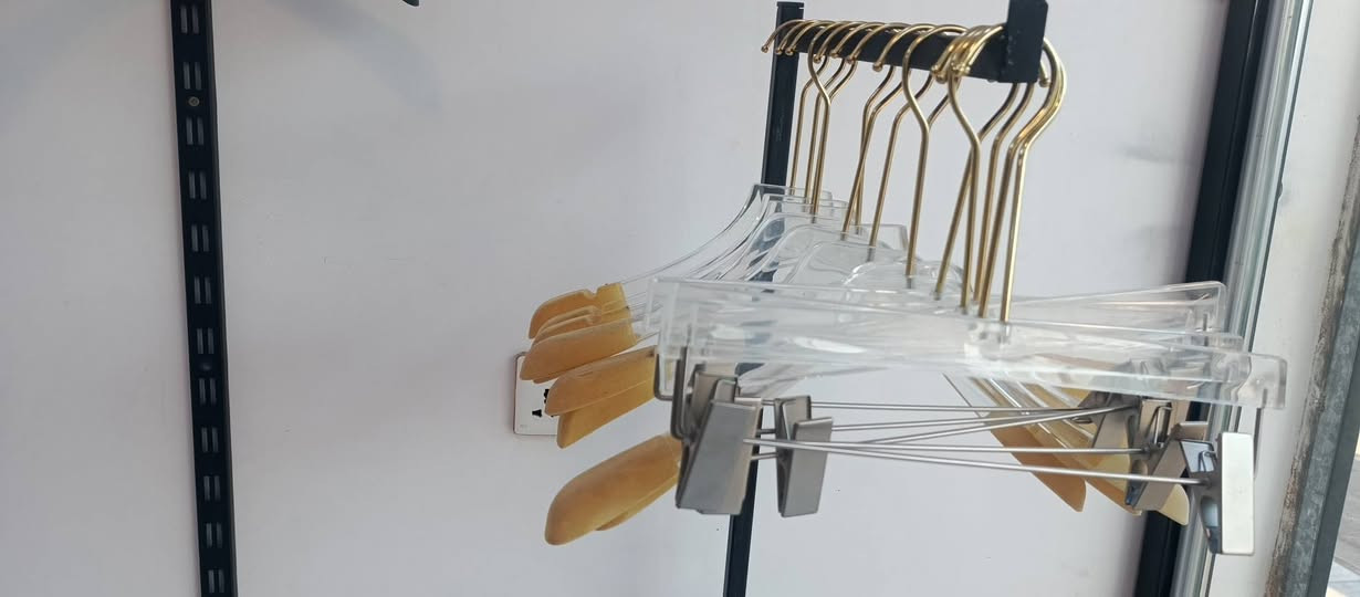 عندي هاي تعاليك اكرلك مرتبات عدد 9 كتف و5 بجامه المجموع 14 قطعه ب35موجود توصيل جميع المحافات


**إذا كنت صاحب هذا الإعلان وتريد حذفه لأي سبب، رجاءا أرسل رسالة إلى الدعم الفني**