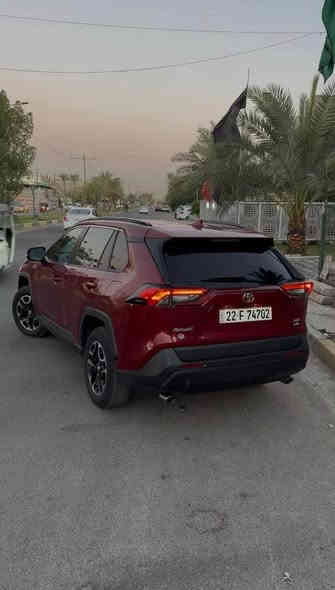 السلام عليكم
راف فور 2021 فول الفول للاخير xle بانزين
رقم اربيل بأسمي تحويل مباشر 
السياره فول مواصفات 
فور ويل 
اناره امامي خلفي led 
فتحة سقف
كشنات جلد لون قرميدي 
نقط عمياء
رادارات فول 
مثبت سرعه تفاعلي 
هيتر مري
كشنات كهرباء
توقف ذاتي
كار بلي بلادي
انظمه auto hold & auto stop 
6 وضعيات قياده
صندوق كهرباء
قطعتين تبريد
ماشيه 84 الف كيلو
مسويلها ادامه كامله من فيت بم ونوزلات وبلكات
السياره معروضه 215 ورقه وبيها مجال للشراي
مكانها بغداد شارع فلسطين
حادث السياره صبغ بنيد وربع الجاملغ فقطط *********** بغداد
