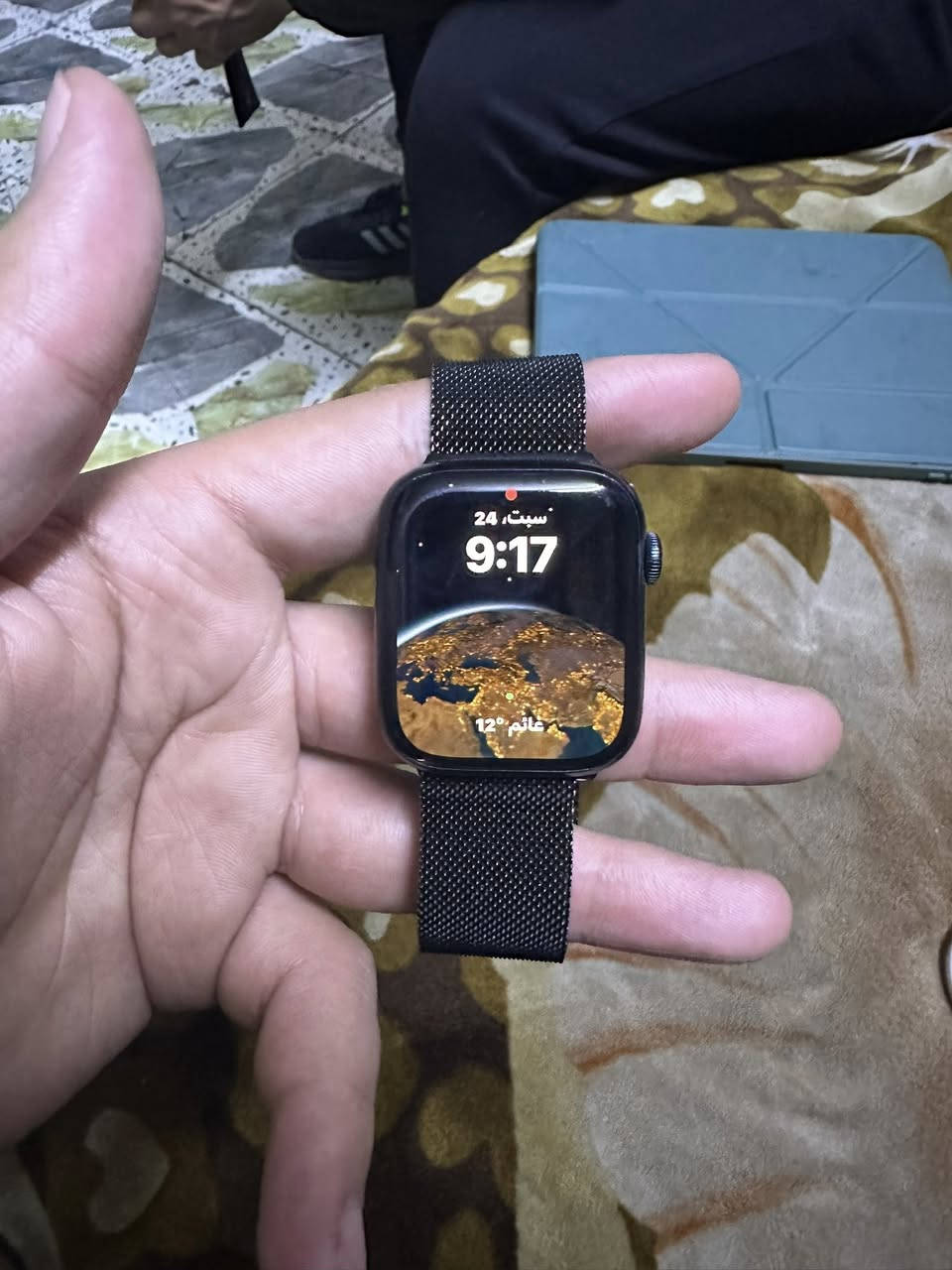 ايباد 11 ذاكره 128 نظيف بيه ضربه خفيفه من وره بطاريه 97 داخل الضمان بعده ويا ساعه ابل الجيل التاسع حجم 44 بطاريه 96 للبيع ثنينهن ب 700وبيهن مجال بسيط مكاني بغداد ***********
