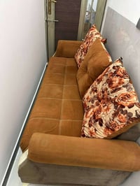 طقم 8 مقاعد • قنفات 2 • البياع