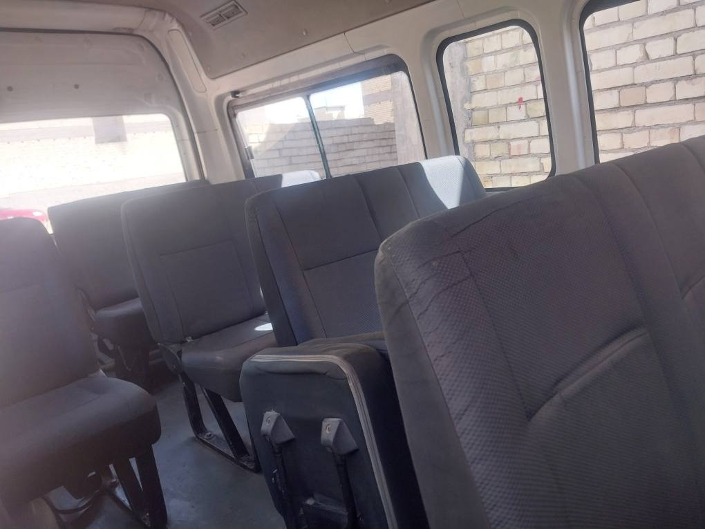 فتون c2عالية الكصيف  محرك جبير تمام كير صدر تمام مابيها صبغ ولا ضربة بس دحجات تبريد ١٤ راكب رقم بغداد بسمي مصفرة هيئة وضريبة مكان بغداد  للتواصل *********** واتس السعر المطلوب ١١٠ وبيها مجال البيع عقد مروري وشرط التحويل بغداد, العراق
