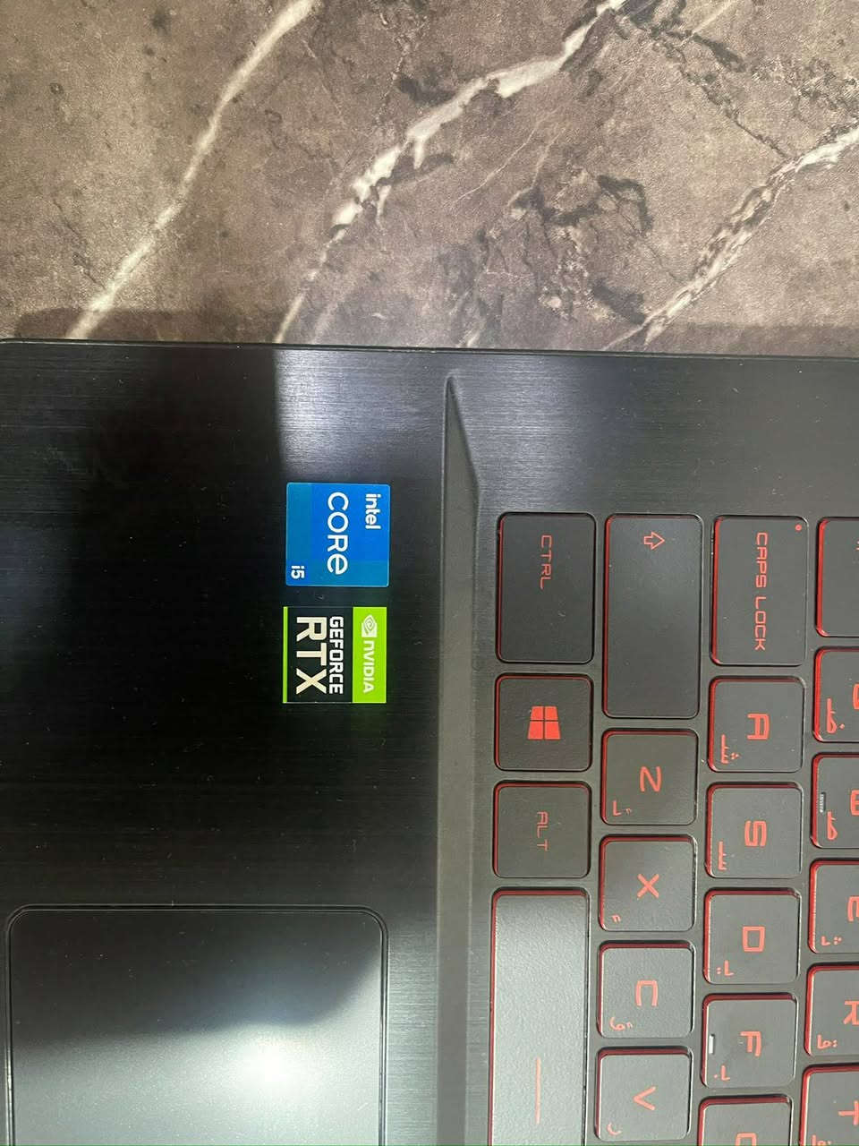 السلام عليكم.. 
للبيع لابتوب قيمنق (MSI Gaming) مستعمل، الجهاز نظيف كلش وبحالة ممتازة وجاهز للاستخدام والألعاب والدراسة.
المواصفات الكاملة للجهاز:
 المعالج: Intel Core i5 (الجيل الحادي عشر)
 كرت الشاشة: NVIDIA GeForce RTX 3050 بمساحة 4G
 الذاكرة العشوائية (الرام): 16GB DDR4 (سلاسة تامة بالالعاب والبرامج)
 الهارد (مساحة التخزين): 512GB NVMe M.2 SSD (سريع جداً بالإقلاع والتحميل)
 الشاشة: بتردد 144Hz (مثالية جداً لألعاب الشوتر والحركة السريعة)
حالة الجهاز: نظيف جداً وشغال 100% بدون أي مشاكل أو عيوب، والفحص مباشر عند الشراء.
السعر: 850,000 دينار عراقي (وبي مجال بسيط للشراي)
للاستفسار: ***********
