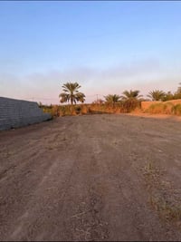 ٤٠٠م • سكني زراعي • مقابل كوفي إسطنبول