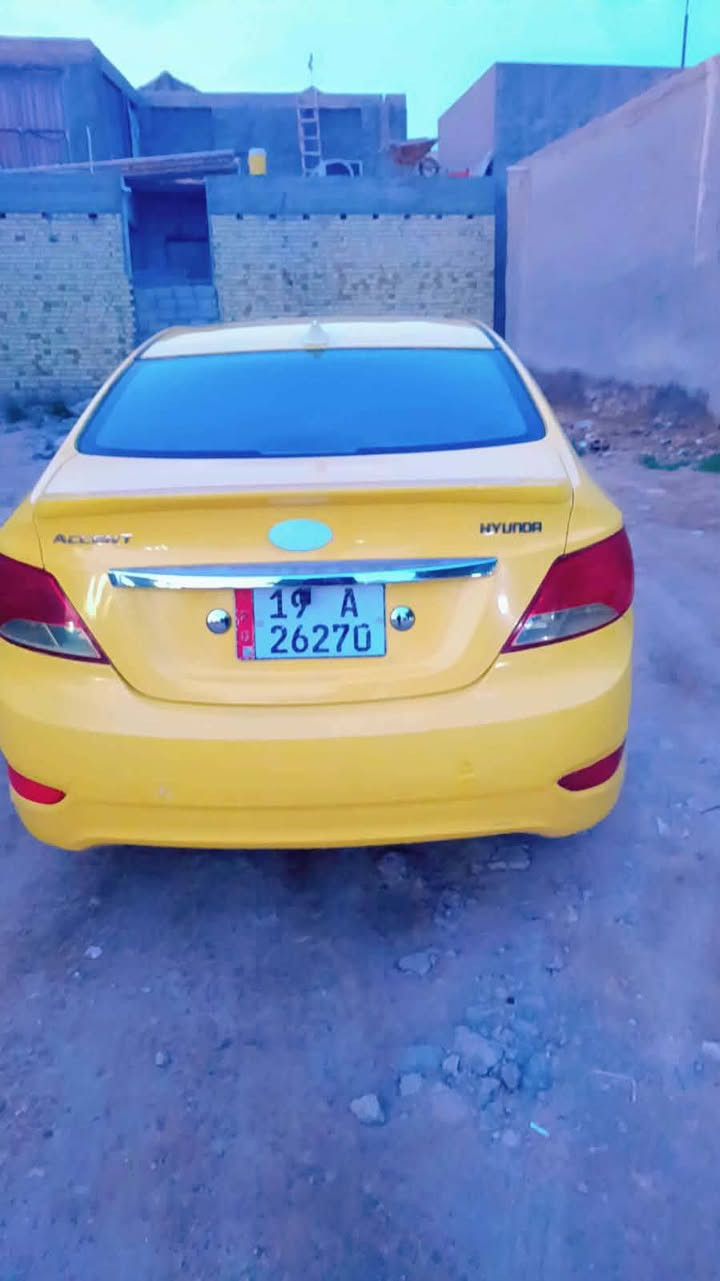 2015خليجي سياره صبغ جاملغ امامي فقط سياره جاهز من كلشي حداديه كير تبريد مكينه خير من الله مكانه بابل السعر84وبيه مجال كلش قليل ***********
