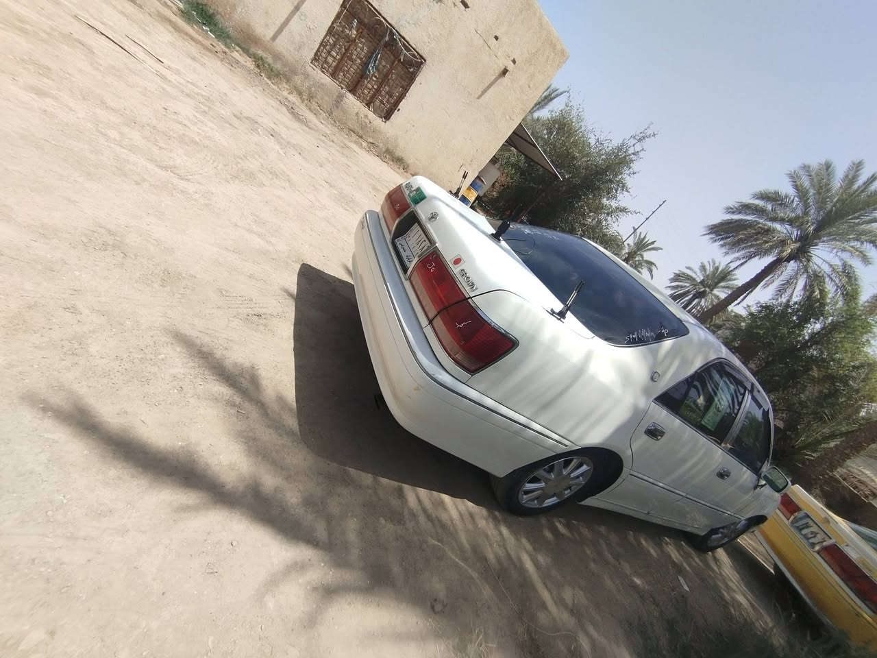 ملكه فول مواصفات للخير مزوعه كص قماره فقط الباقي مكفوله مامدفوع كمركه ولامفحوصه وكاله فقط فقط تبريد ثلج برده خلفيه فتحه سلايت تخم تأير ويل نجمه شاصي 175 ديفور جبير بيه هواي مواصفات ماذاكرهن الك وكاله يمي فقط سعر 74 وبيه مجال ***********
