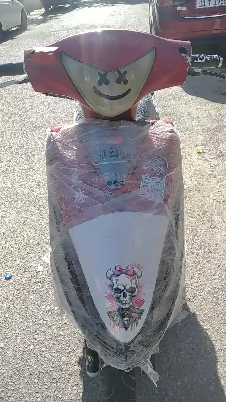 سلام عليكم
شباب الدراجه للبيع بوشه 49بوشته مامفتوحه 
دراجه نضيفه مكينه مفتوحه مره وحده ومجفته تجفيت درجه اول مكاني نجف شارع المطار السعر 375وبيه مجال بسيط رقمي اتواصل وياي ***********
