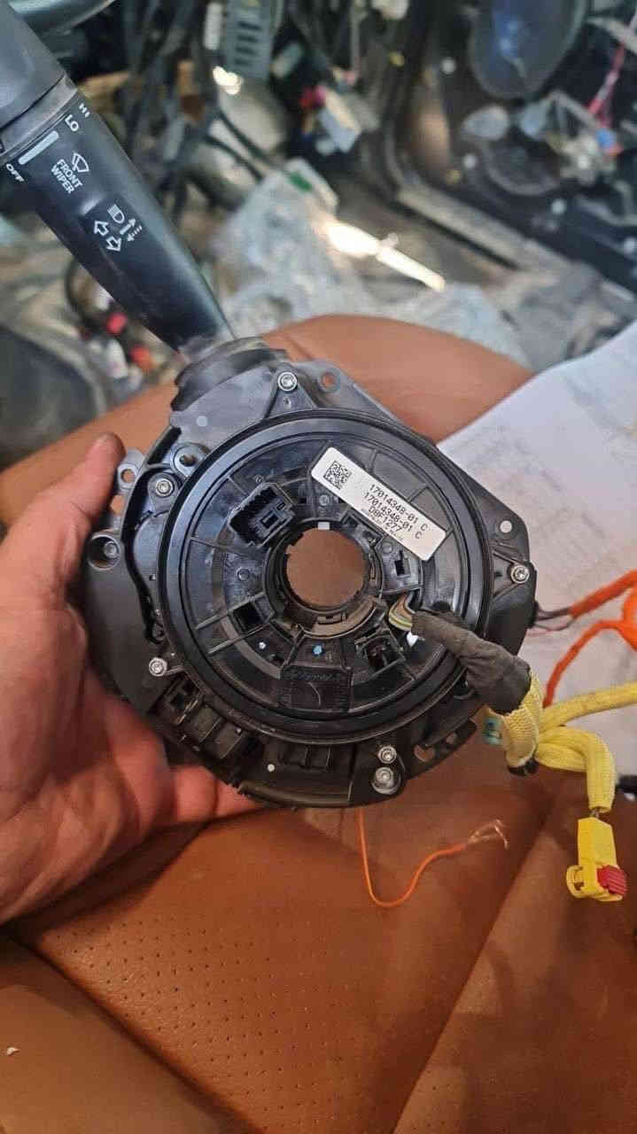 يتوفر صدر جميع سيارات امريكي
عروض بالاسعار لنهاية السنة

ضمان ٦ اشهر 
يتوفر قطع غيار كونترولات جام شريط ستيرن كارتات ابواب بيع وتصليح مع الضمان وتصليح كافه انواع الكارتات الالكترونيه مع الضمان وتصليح قواعد فيوزات داخليه وخارجيه
السنك مقابل كراج طوابق القديم
مصطفى العزاوي
التصليح مع الضمان مع توفر قطع جديدة للاستفسار
***********
