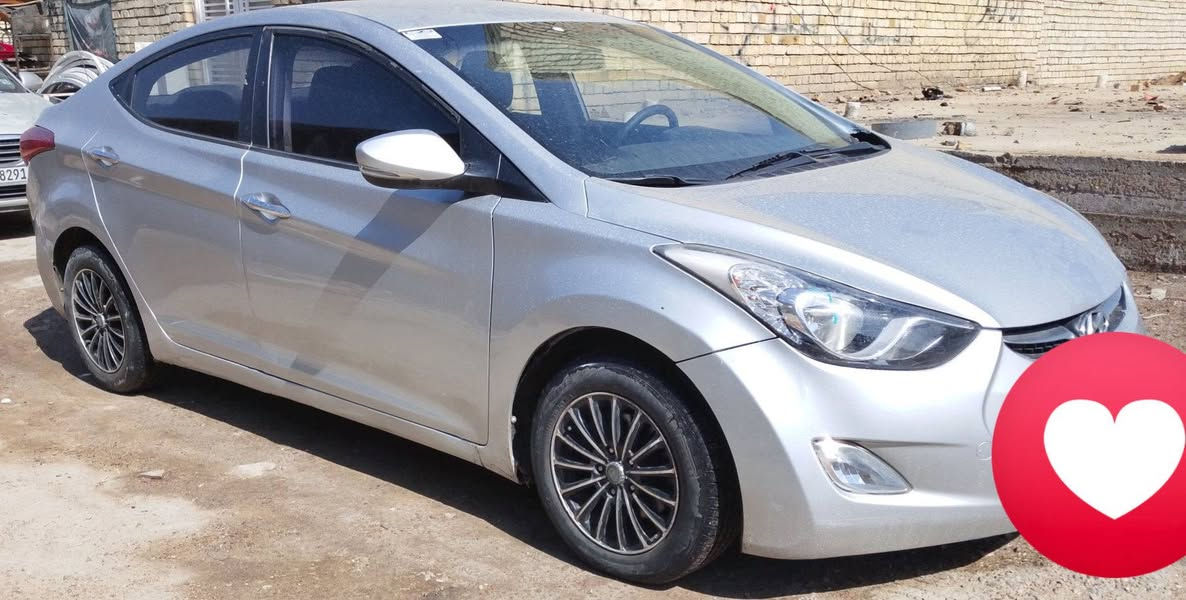 سلام عليكم النترا مضلع فول ماعد فتحة مرقم شمالي سيارة جاهزه من كلشي تدفئه تبرد مري شفط تحكم استيرن تايرات لوك متؤم مكان السياره بغداد الشعب اتصل وتدلل*********** سعرها ٥٠ بيها مجال قليل
