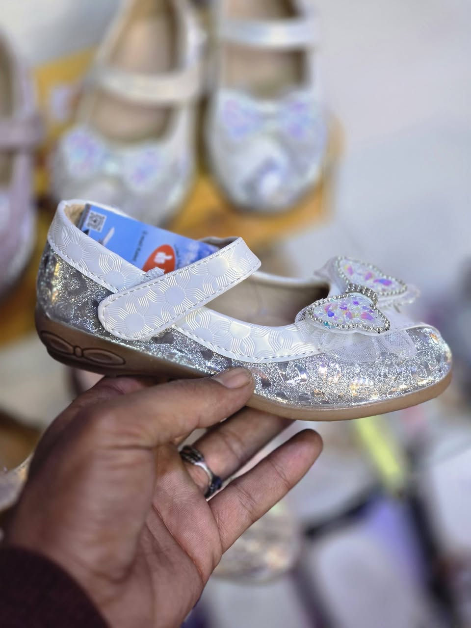 بناتي
موديل كلش نازك 
كوالتي عالي 

الزبيديه شارع ٢٠ مجاور
سيد احمد للمواد المنزلية


**إذا كنت صاحب هذا الإعلان وتريد حذفه لأي سبب، رجاءا أرسل رسالة إلى الدعم الفني**