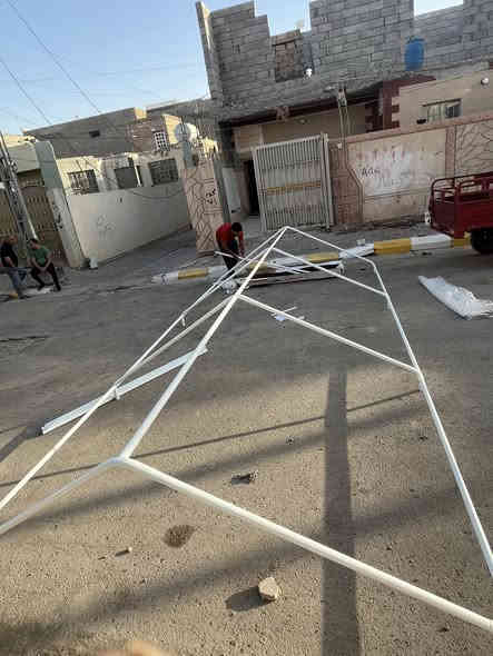 سلام عليكم ورحمة الله وبركاته 
خيمه ٣في٦ سعرها ٢٠٠ بيها مجال بعدها جديده رقم هاتف ***********
