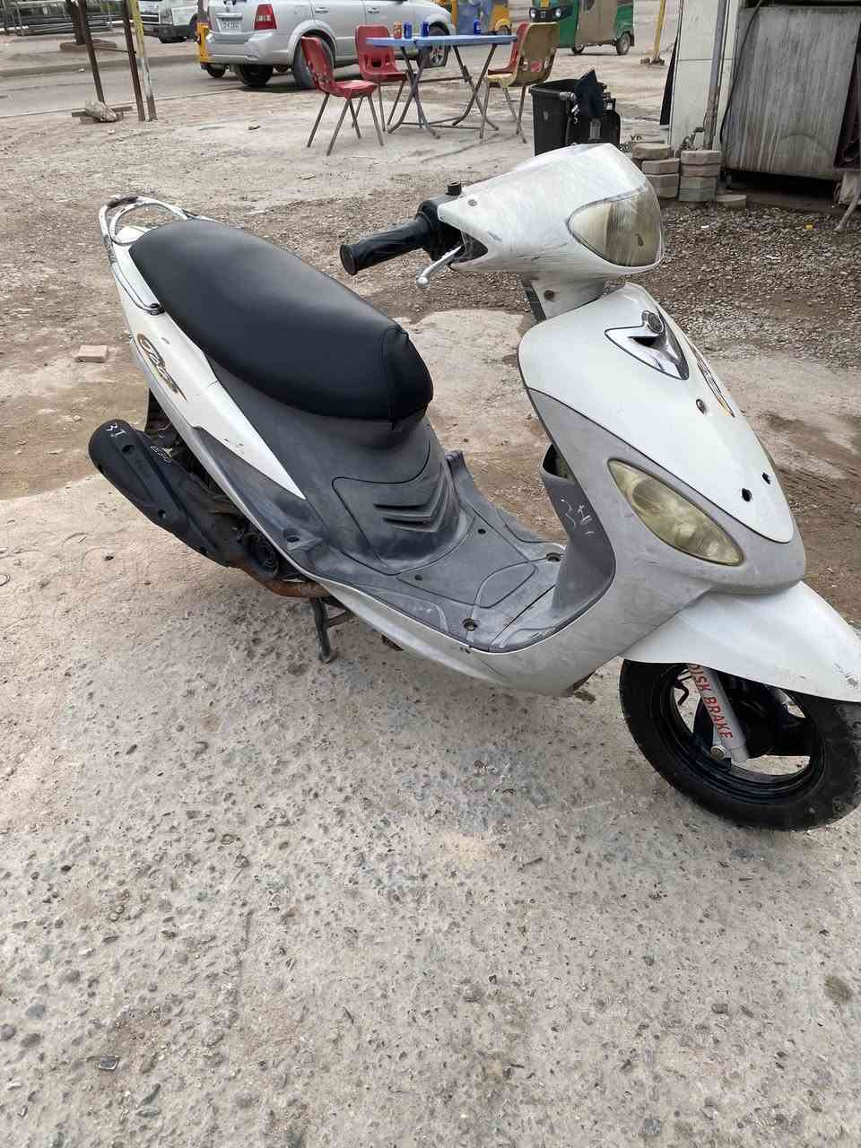 السلام عليكم دراجه منغولي سرعه ١٢٠ للبيع الدراجه على وضع الرمبه صارله ٦اشهر نازله رمبه كله شغاله وبلاد كفاله عامه السعر ٥٥٠ الرقم *********** المكان حي الجهاد
