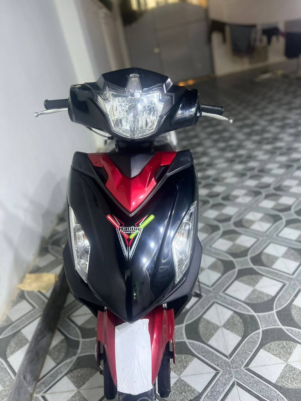 سلام عليكم هاوجي مسجل وكامل وسنويه موديل 2020 شرط المكينه ما ممدوده عليه سبانه تاخد منه نعومه  وشلعه كوله شغال نكره صلف ماطور مال واحد جناي بس متوازي عله فلوس سعره 13 ونص وبي مجال حك جيه مكاني خمسه كيلو ول مو شراي ليتعبني ويا ***********
