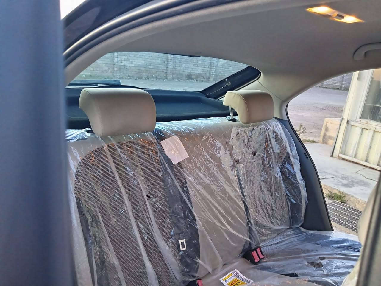 سلا عليكم سكوده البيع مويل 2015 وارد انماني
حجم محرك 16 دوش لا صرف ولا نفخ مامفتوح مواصفات تثبيث سرعه ماشيه 145 مانع نزلاق 4 تيرات مواصفات

طخم تيرات جديد صدر امامي خلفي جديد تبريد ثلج تفه

سياره بدون صبغ ولا بارد هزه جديده سنويه جديده بسمي

سعر 90

رقم الهاتف *********** بيه وتساب
