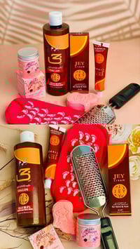 طقم عناية أقدام • مزيل الجلد الميت • كريم مرطب