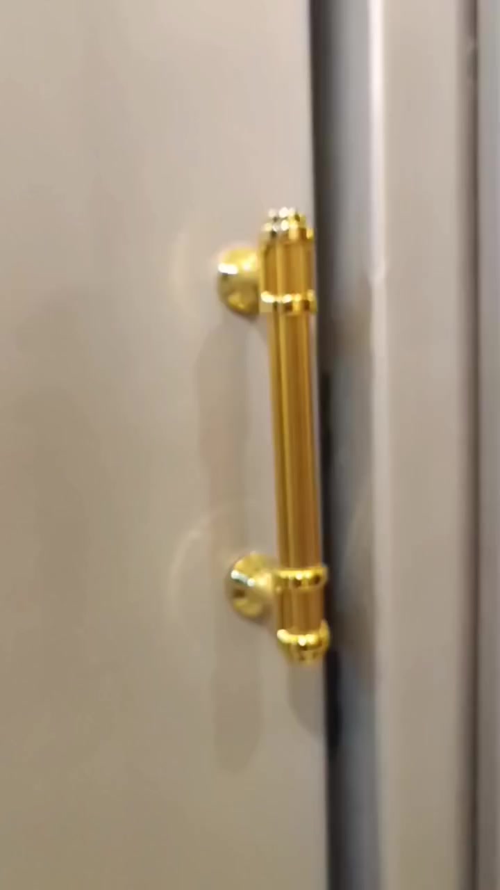 لما مايكون في ولا غلطة بغرفة النوم 🌹🌹😍😍🔥💕
والتنسيق بكل شي 🫣🫣🫣🙈🙆🙋🙋🥹😍😘
والضخااامة والرتابة 💚🩵💚🩷🌹🔥💕
مافيك غير تصلي عالنبي 😀😀🥹🙊💥

ونكسبك بزيارة لعنا وتعطينا رأيك 💯💯💥

لمعرفة التفاصيل 0937836059📞☎️
العنوان 💕 جيرود 

اهلا وسهلا بالجميع


**إذا كنت صاحب هذا الإعلان وتريد حذفه لأي سبب، رجاءا أرسل رسالة إلى الدعم الفني**