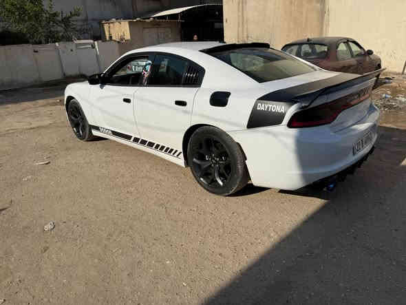 جارجر البيع اومراوس 2015
بجم كبس بدون ايرباك 3600
صدر تخم تاير كله جديد 
سياره جاهزه حادثها دوس
بيها صبغ 3قطع سعر 166وبيهامجال
بغداد الدوره *********** بغداد
