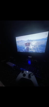 شاشة SANC • ٢٧ بوصة • ١٨٠ هرتز