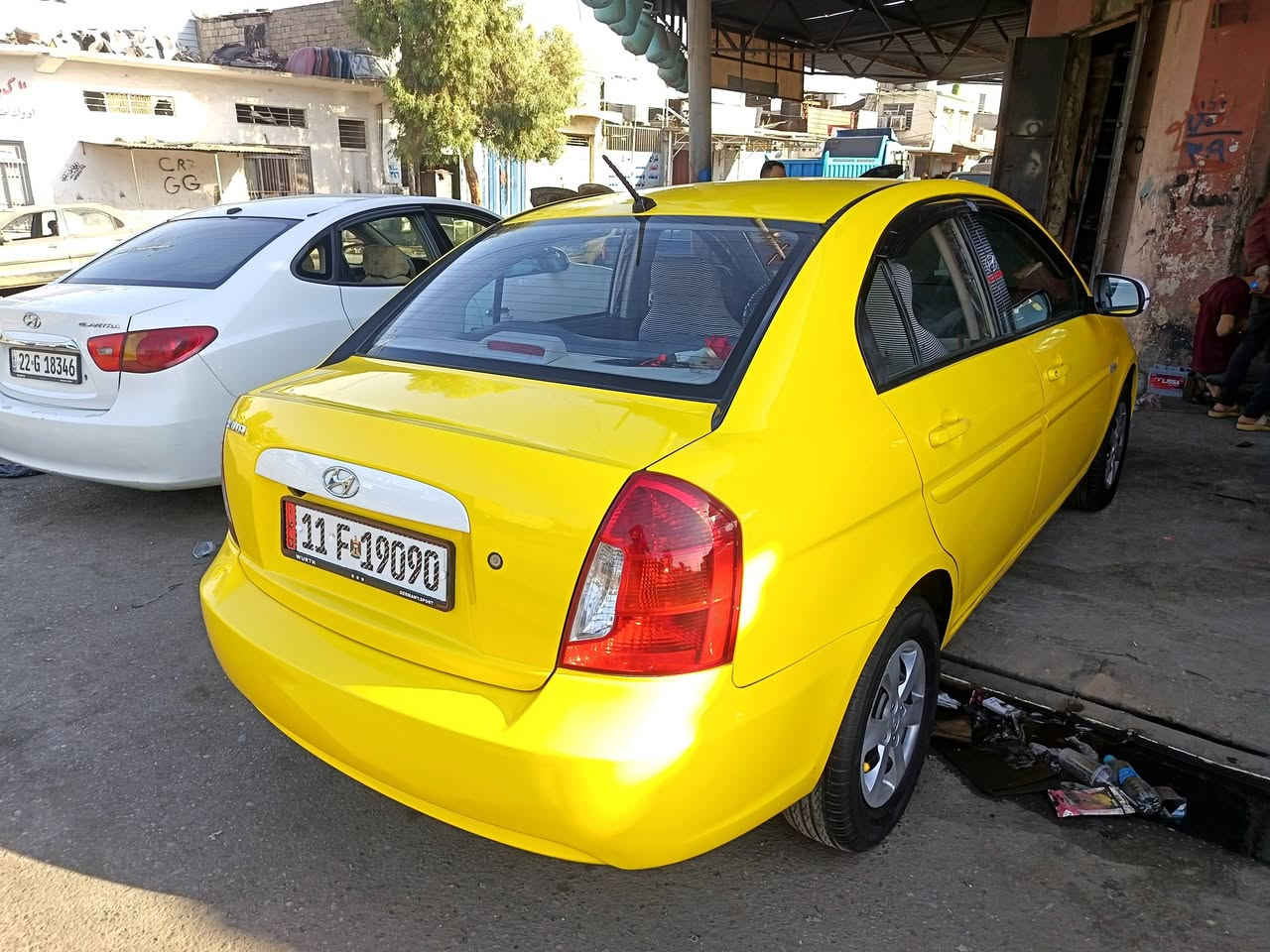 السلام عليكم اكسنت كوري موديلها 2009 رقمها بغداد دولي كاربون مامسجل السيارة بل الموصل الأيمن بيها باب مبدل خلف النفر فقط بدون دواخل مكينتها كبرها شرط تبريدها ثلج طخمها الامامي والخلفي جديد طخم تايات جدد باتري جديد مابيها اي نقص تأخذها صافية هيئة وغرامات شرط التحويل فقط البيع فقط نقدا 👉 إذ حبيت خابر على هذا الرقم *********** كورك ***********
