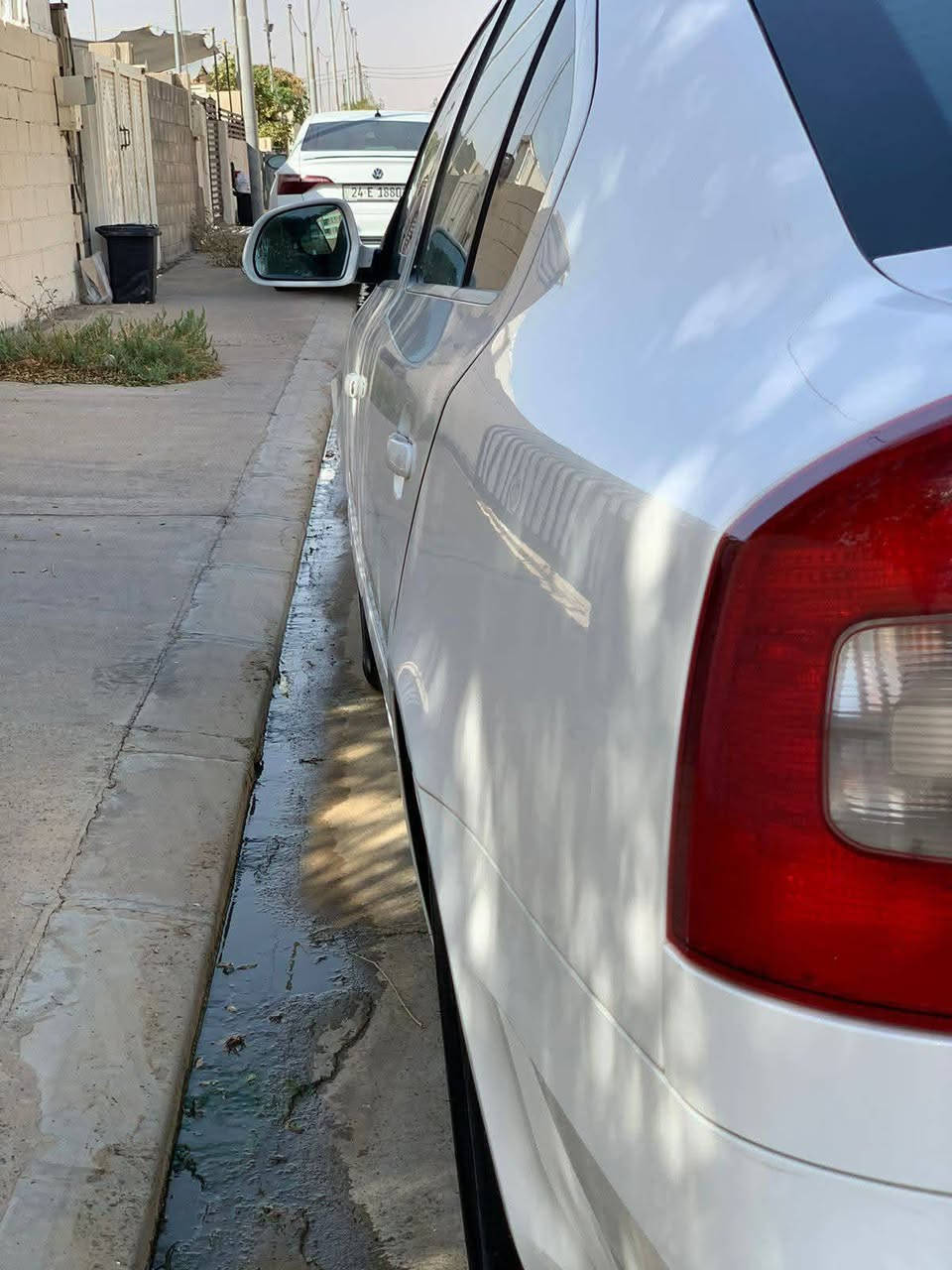 سكودا ٢٠١٣ مكينه بيلاد بجوك گێر عادي  ته نيا ٢ شوين ساردي هه يه باقي به شه رت  شوين هه ولير 
*********** أربيل, العراق
