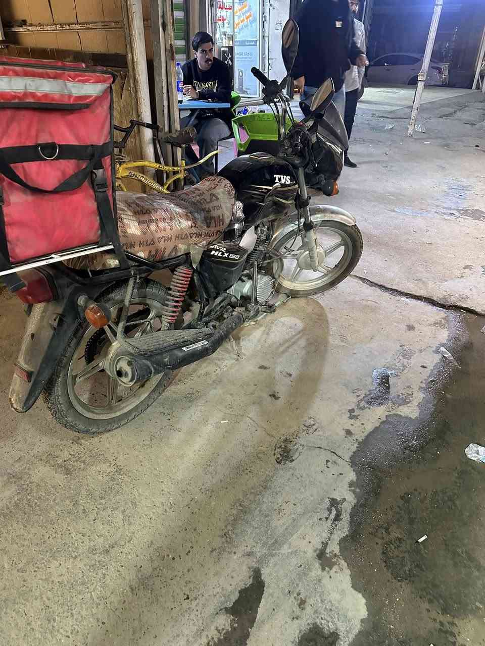 دراجه Tvsالبيع. داجه خير من الله مكان الدراجه شهداء البياع ***********.  سعر 700 وبيهه مجال
