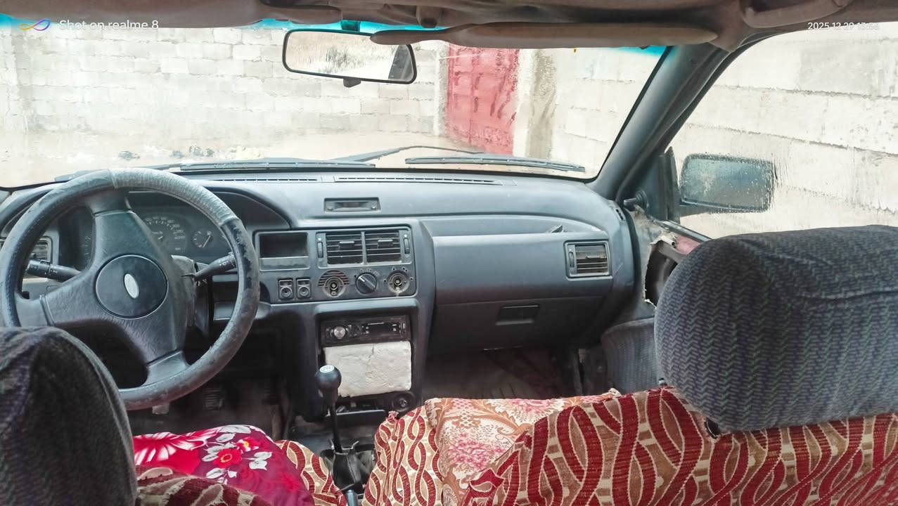 السلام عليكم سياره للبيع فورد سياره غير محرك شرط كا موصل حي القاهره سياره شرطه تحويل السعر 13 وبيها مجال***********
