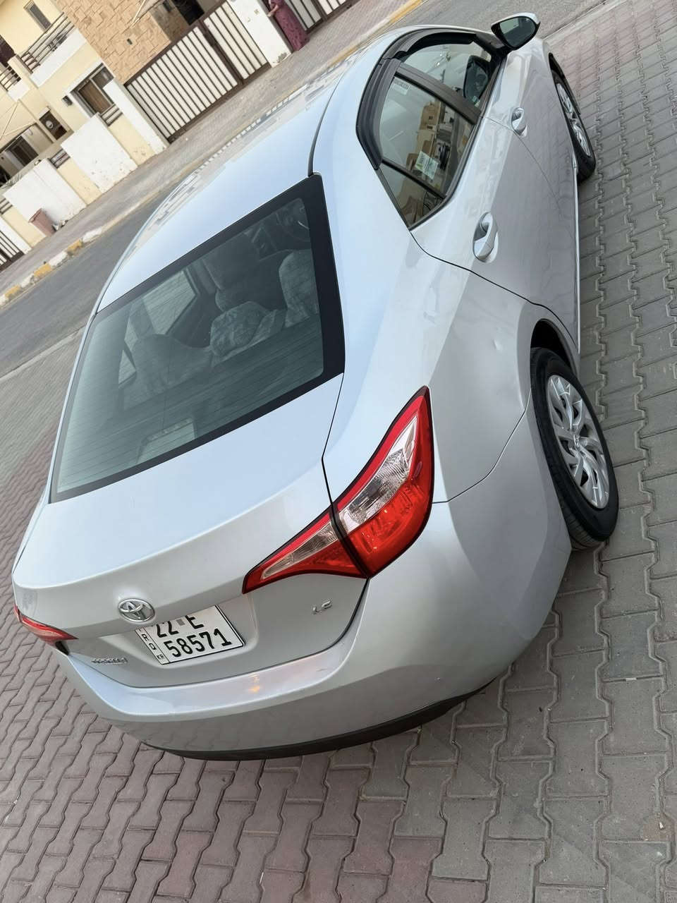 السلام عليكم للبيع نقد فقط
كورلا 2018 LE لون سلفر 
بسعر مناسب 126$ 
⬅️بيها صبغ جاملغ وبونيد فقط والباقي مكفول ...
كير/محرك/صدر/تخم تاير/تبريد ثلج/جاهزة 
رقم اربيل دولي سنوية جديد هزة جديد 
السعر 126$ وبيها مجال بسيط 
العنوان:صلاح الدين/تكريت/القادسية
‪0770 055 5080‬
