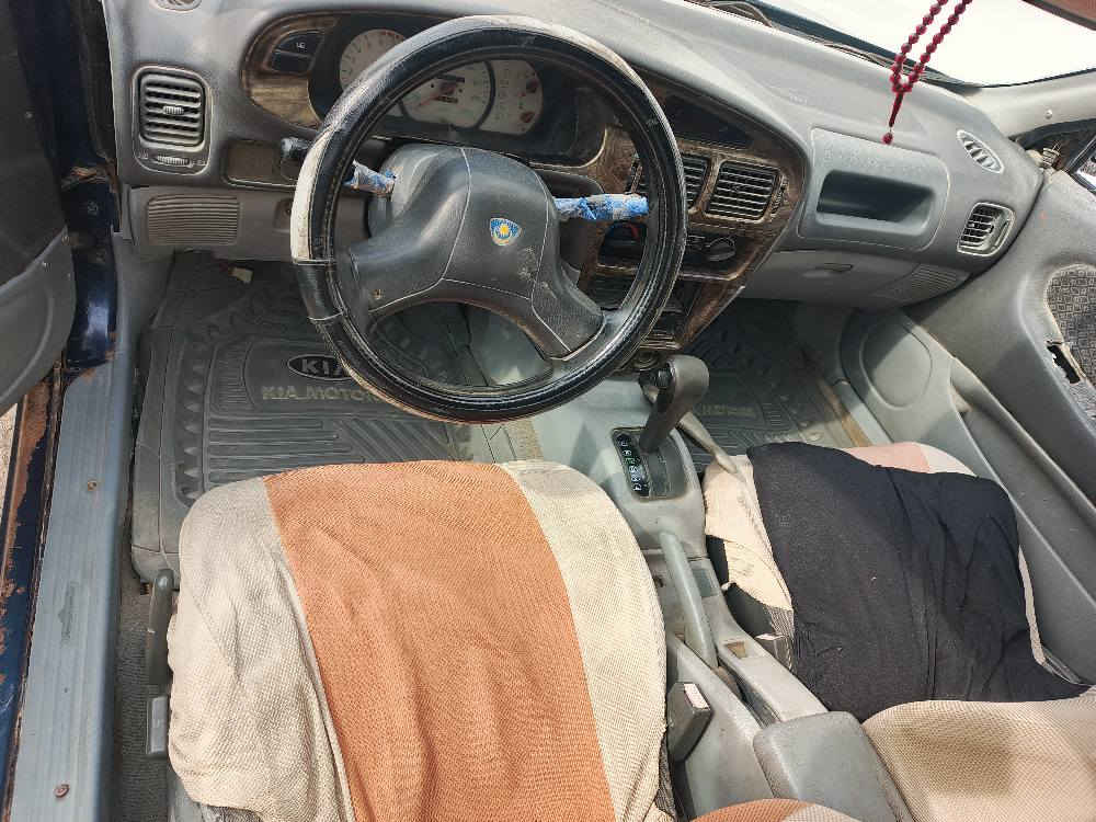 سلام عليكم
بروتون ويرا موديل 2004 
للبيع بيها نواقص بسيطه سنويتها نافذه مداور ثاني يوم رقمها بصرة ومكانها بكربلاء
سعرها 22 ورقة بيها مجال بسيط
 للتواصل

*********** كربلاء, العراق
