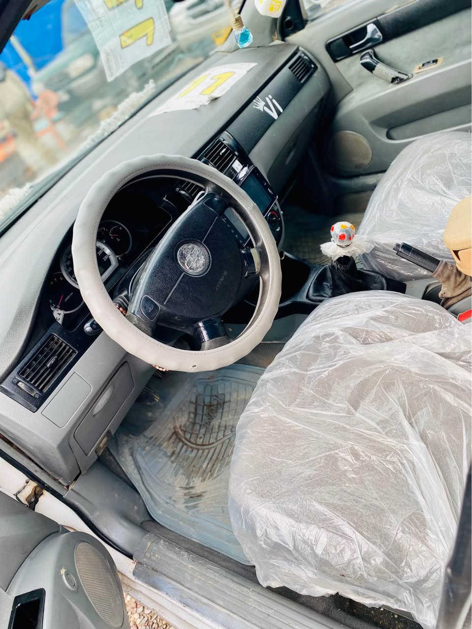 اوبترا موديل ٢٠٠٥ هه موو شتيكى به شه رت گير و مه كينه ته قه و ره قه و كاره بايات و سه ياره كه ئارم پلاستيك و سنوى و واجيهه يه هه موو شتيكى به شه رت به نسبت سعر داواى (٤٥$) وه ره قه ى ده كه ين مه جالى تيدايه شوينمان له هه وليره رقم مؤبايل *********** واتس اب ڤايبر أربيل, العراق
