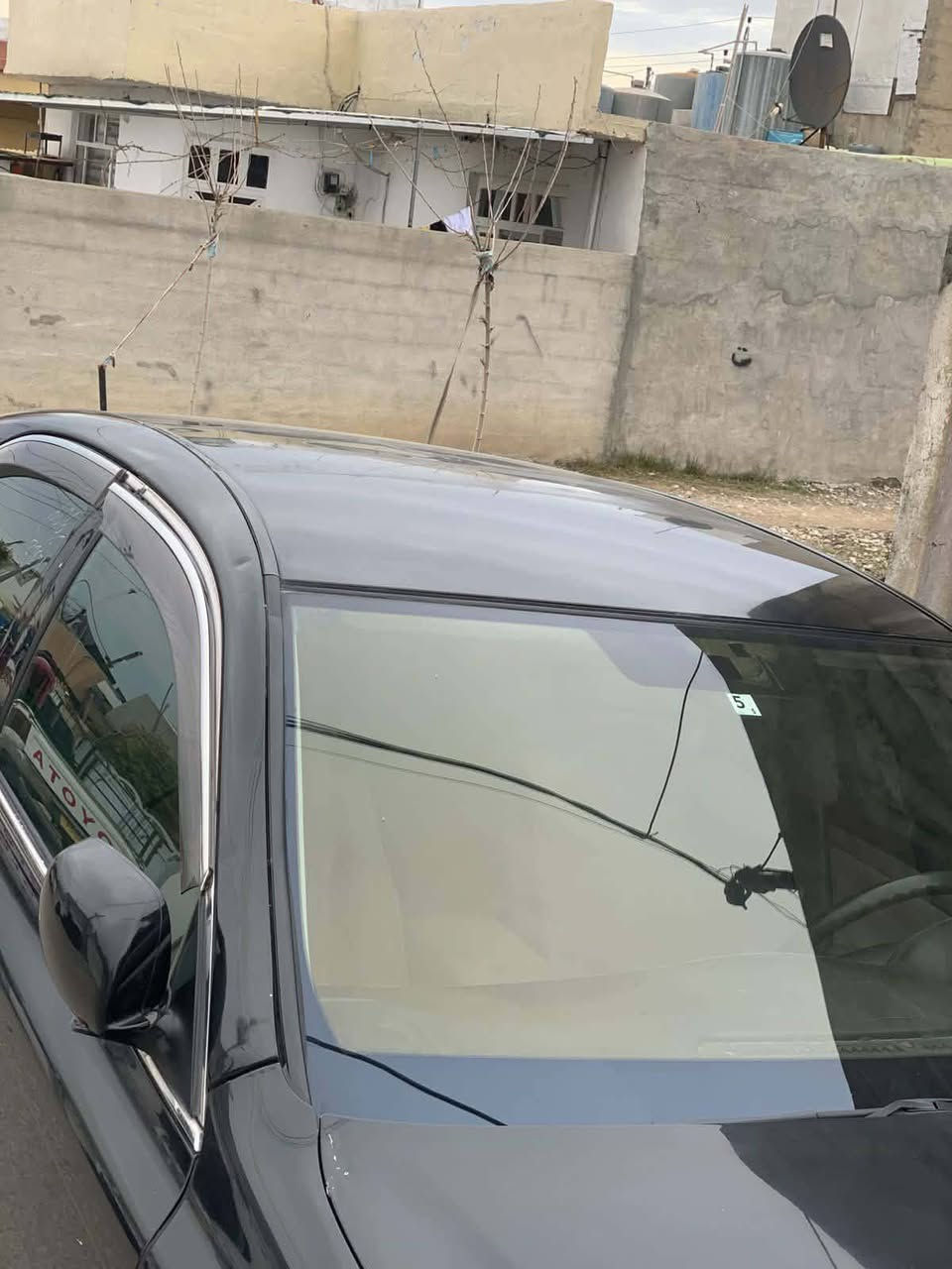 بەناوی خوای گەورە.
توێتا کراون شاهینە ٢٠٠٧ بڕاوە ڕەش  سویچ گێڕ گەورە مەکینە بچوک ئاڵتونی بازاڕ ناو رەساسی  سێدوگمە گێڕ ومەکینە بەشەرتی ١٠٠ فیتەر  تەقەوڕەقە بەشەرت کارەبایی هەمو گیانی بەشەرت تەبرید سارد و گەرم بەشەرت شاشە و لەمس بەشەرت کونی گەرمی گیراوە برێک بەستراوە جامی پێش و پشتی هەڵگیراوە ڕۆنی مەکینە و هایدرۆلیکی گێڕ و تەنانەت سیوەیلی ئەکسلیش گۆڕدراوە سەیارەیەکی هەتا بڵێی پاک و بێمەسروفە. دەعم و لێدراوی بەشەرت سەقف و حیزام و کەڤەر گۆڕان بەشەرت  سەیارەیەکی هەتا بڵێی ماڵی دۆستە کامل مەسروف کراوە قیست و قەرز و گۆڕینەوەم نیە تەنها فرۆشتنە خوار هەمو بازاڕ بە تەحەدداوە نرخ ٤٠ گەڵا و معامەلەیەکی برایانە 

شوێن:هەڵەبجەی شەهید
ژمارەی موبایل ڤایبەرو وەتسئەپی لەسەرە :***********
