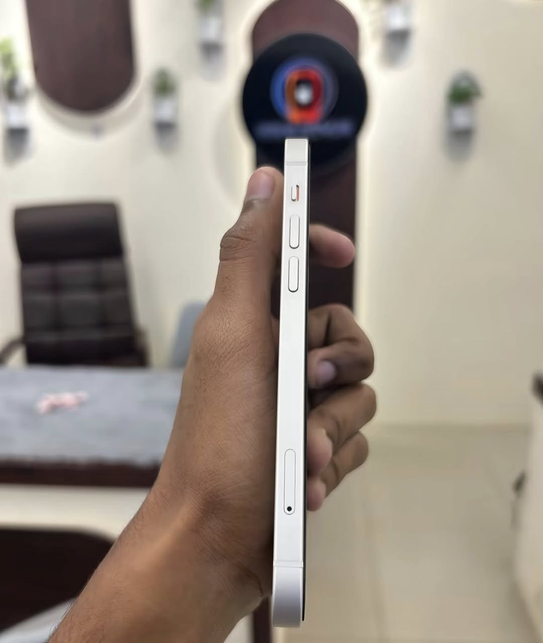 ايفون 12” عادي المراوسه بايفون احدث /جهاز مامفتوح شرط /بطاريه 74 /بلادي /ذاكره 64/جهازه حلو ونضيف /فيس ايدي شغال / فقططط البي مشكله مايك الداخل صوت مابي عادي تفتح اسبيكر وتحجي طبيعي /مكاني موصل 📍


**إذا كنت صاحب هذا الإعلان وتريد حذفه لأي سبب، رجاءا أرسل رسالة إلى الدعم الفني**