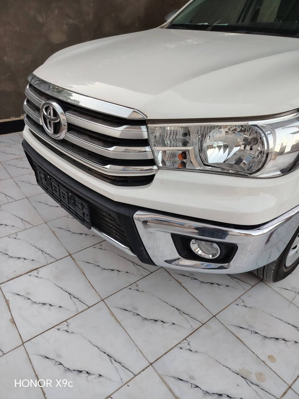 سلام عليكم ورحمة الله وبركاته
تويوتا هايلوكس للبيع موديل 2025. ماشيه ٣٠
كفاله عامه. رقم مثنئ.      سعره.  257 
وبيه مجال.     مكانه السماوه تواصل
أكثر تصال على الرقم ***********
