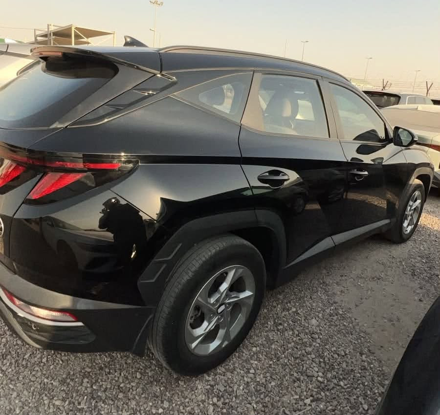 � زبائننا الكرام… مركز المهندس لأستيراد السيارت
📍من داخل منفذ سفوان #البصره الاستلام مباشر 🔥

🚘 Hyundai Tucson 2024💥

💰 السعر: 136 $ بدون كمرك
🔧 الحالة: #خليجي جاهزه داخل المنفذ

💥 خليجي محرك دوش - رش قطعه وحده فقط

✅ بإمكان التخريج بكتاب شهداء (إعفاء من الكمرك لمن لديه كتاب شهداء).

📍 كربلاء - سيف سعد البلديات

📞 للاستفسار:
👤 د. شهيد: ***********

 👇🏼رابط كروب الواتساب 
https://chat.whatsapp.com/G1vHBgZwn280PCMz6HkyiX?mode=gi_t
