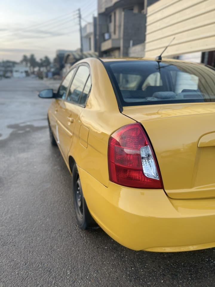 اكسنت ٢٠٠٩ وارد أمريكي حادث جاملغ خلفي وسحب بالحوض وجاملغ امامي بيه طخه وبدلته وموجود عندي ابو اليبل الاصلي تكدر اصلحه السياره جاهزه محرك كير تبريد خير من الله هيئة وغرامات مصفره السعر ٧٤ ورقه وبيه مجال بسيط العنوان اليوسفيه ***********
