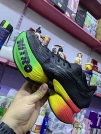 حذاء رياضي جديد منشأ فيتنام قياس 44 السعر 50 الف يوجد توصيل جميع المحا...