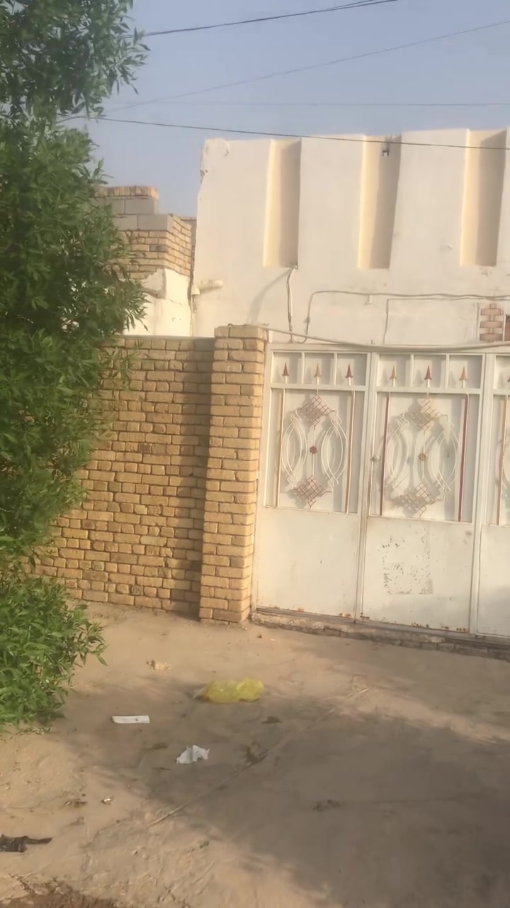 دار البيع بحي العسكري مقابيل مدرسه سيده نفيسه بناءً قديم على شارع ٣٠ مساحه ٢٠٠ متر ***********
