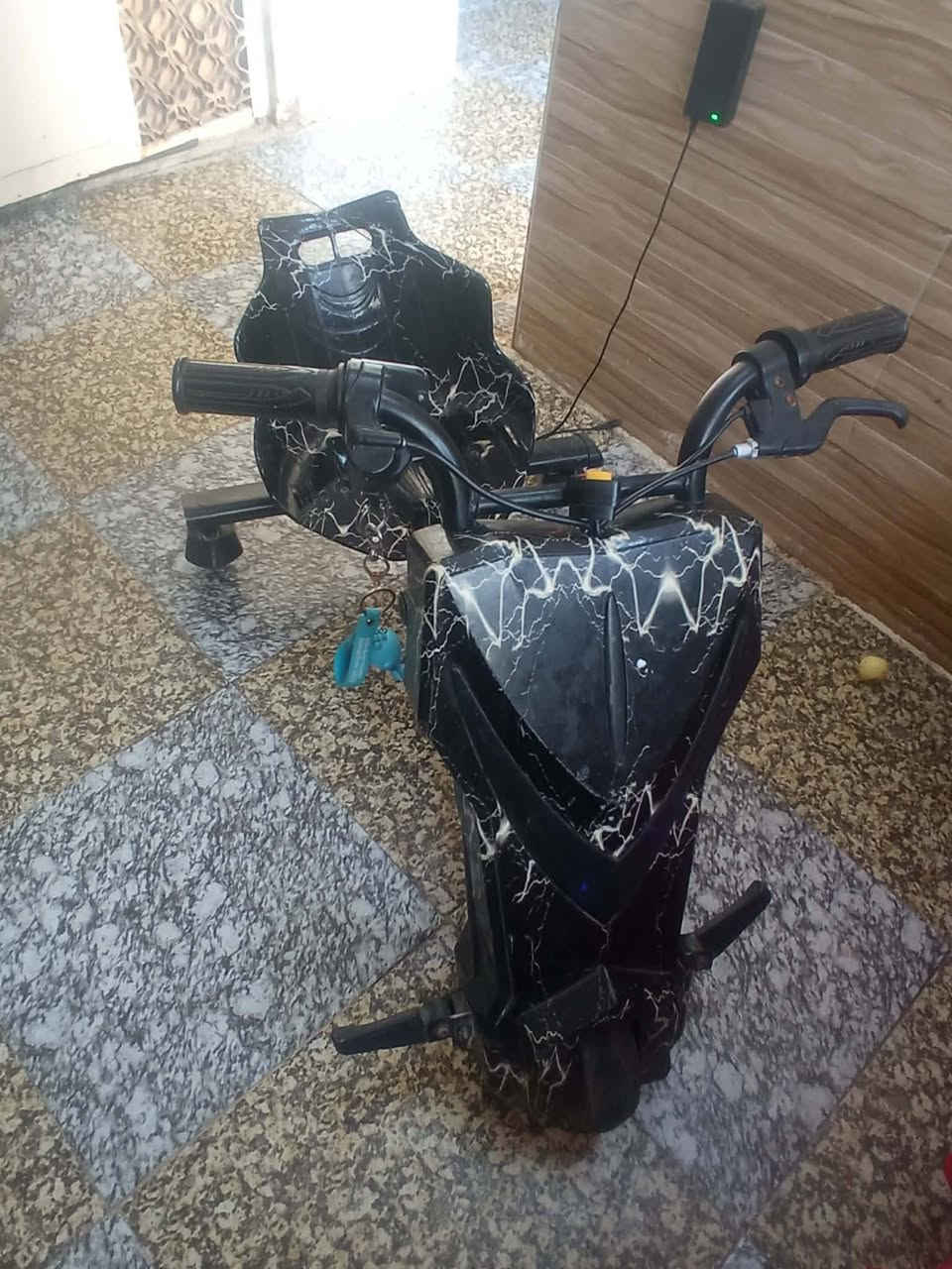 سكوتر للبيع بسعر مناسب


**إذا كنت صاحب هذا الإعلان وتريد حذفه لأي سبب، رجاءا أرسل رسالة إلى الدعم الفني**