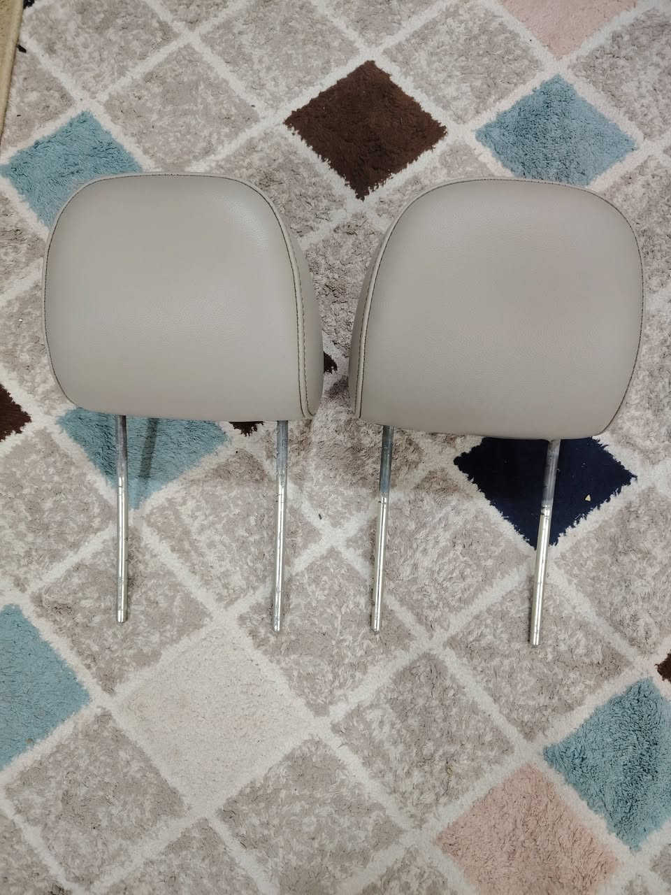 السلام عليكم
ربله صندوك السعر 25 الف
مسطرة مال جام سعره 75 الف
دكمة باب اليمنى السعر 25 الف
علامة خليجية أصلية سعره 35 الف
عبوات بانزين هي والمساعدة مالها لطش 180 الف
 يدات باب مال اوباما 2017 سعر 120
مرايات مال اوباما 2017 سعر 150
أرين خلفي سعر 25
عنوان ميسان ***********
الحجز على واتساب دز بصمة وصور للطلب
