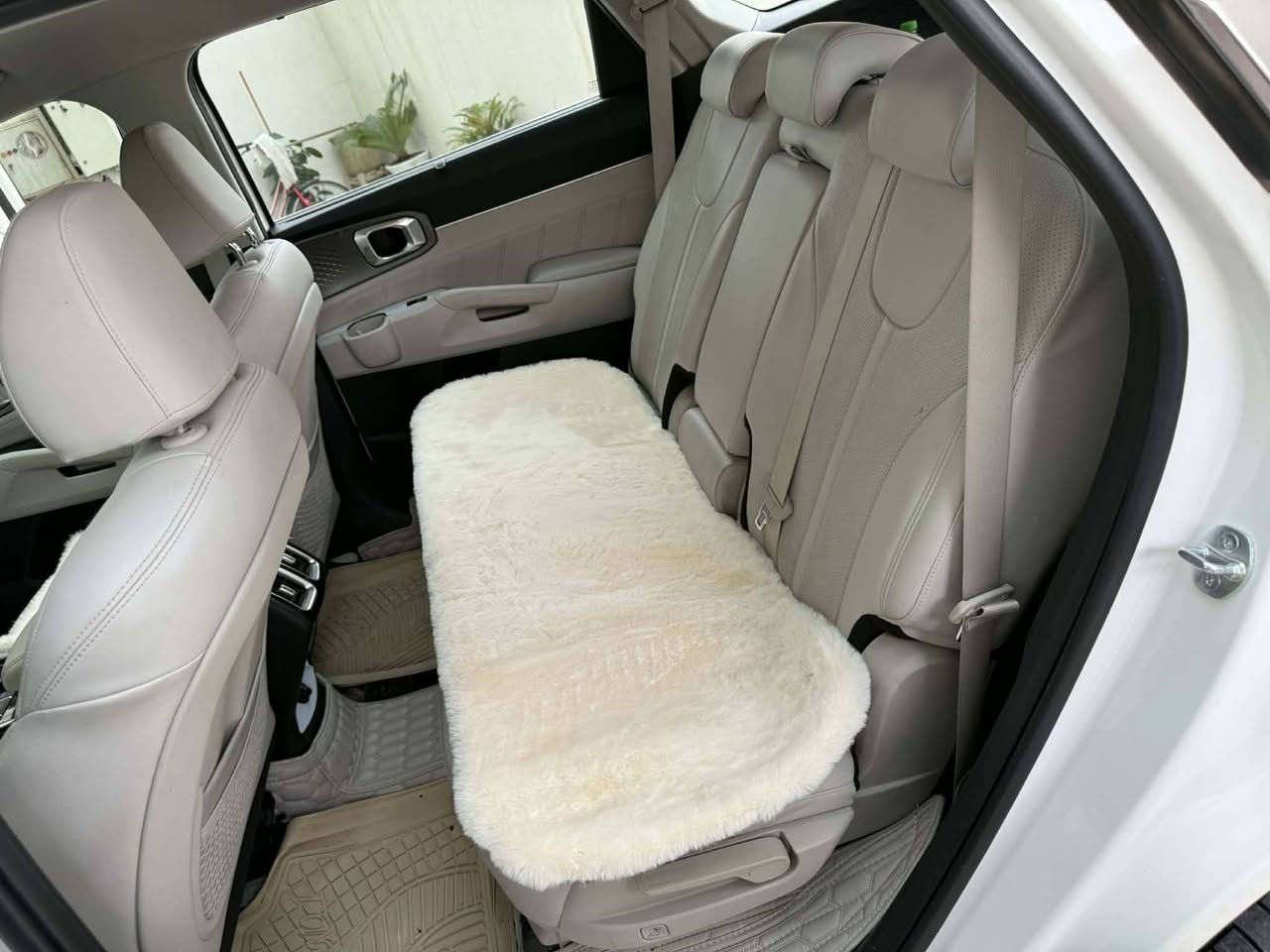 كيا سورنتو خليجي 2024ماشيه،47للبيع السعر310
للاستفسار الاتصال على الرقم ***********
